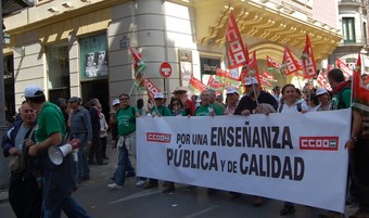 La Plataforma Andaluza en Defensa de la Educacin Pblica convoca un encierro y abrazo educativo