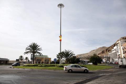 El Ayuntamiento asumir la eliminacin de la pasarela peatonal de Pescadera