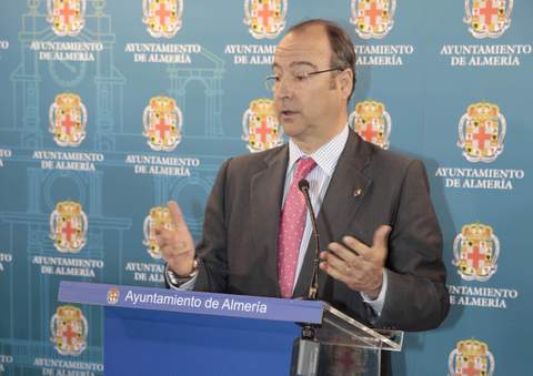 Rodrguez-Comendador: 2014 va a ser un ao de muchas obras en la ciudad