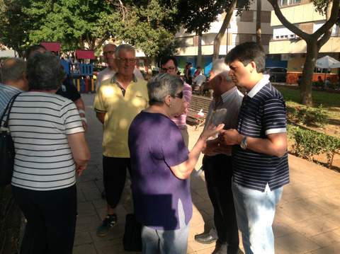 El Ayuntamiento mejorar el acerado de varias calles del barrio de Nueva Andaluca