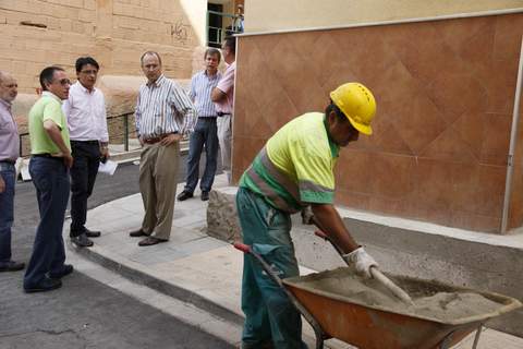 El Ayuntamiento invertir 100.000 euros en la mejora de la calle David, en Los ngeles