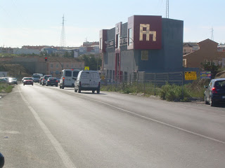 Corte por obras de desdoblamiento en carretera de Torrecardenas