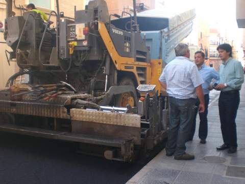 El Ayuntamiento mejora el pavimento de las calles Restoy, Memorias, Juan del Olmo, Alfareras y Jess de Perceval