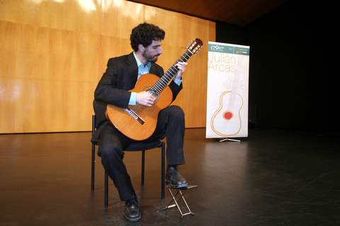 Un total de 55 guitarristas de 25 pases competirn en el Certamen Internacional Julin Arcas