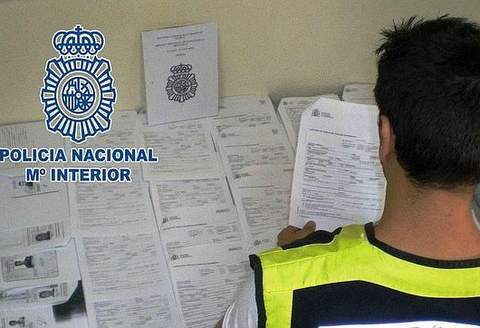 La Polica Nacional detiene a ocho personas en una operacin contra el fraude fiscal y el empleo irregular