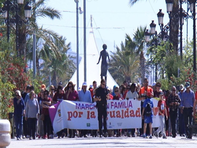 La II Marcha en familia por la Igualdad cierra el domingo los actos programados por el Da Internacional de la Mujer