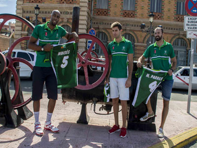 Los ltimos fichajes de Unicaja Almera preparados para la Supercopa de Espaa que se celebrar este sbado 