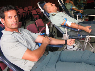 La Guardia Civil de Almera celebra una jornada de donacin de sangre en la Comandancia