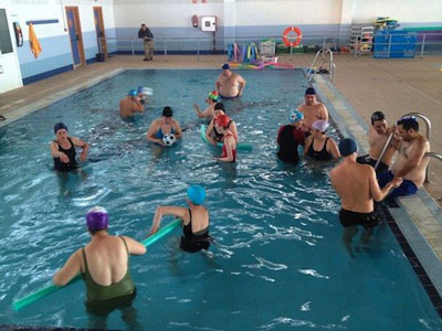 El equipo de Gobierno apuesta por la creacin de una mesa de trabajo para analizar la situacin de Piscina Municipal