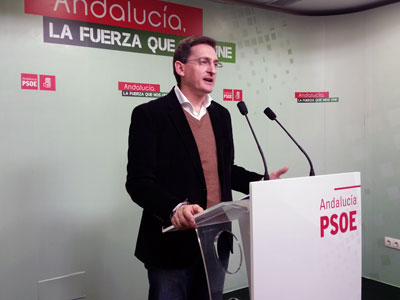 El lder del PSOE en Almera traslada el compromiso de Susana Daz con el desarrollo econmico de Carboneras 