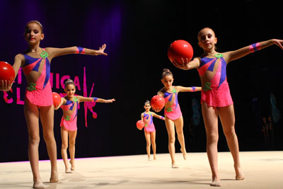 La VI Gala de Gimnasia Rtmica de El Ejido rene a cerca de un millar de personas 