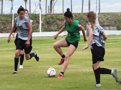 La Escuela de Ftbol Femenino de Garrucha, sin duda, un referente provincial