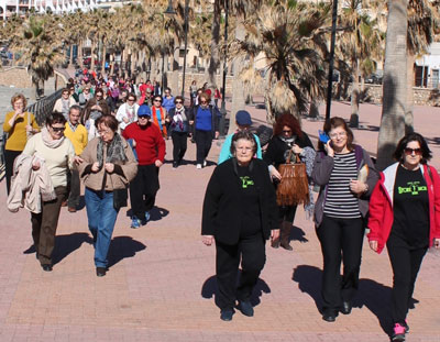 Cientos de personas se unen a la Marcha por la Igualdad con motivo del Da Internacional de la Mujer