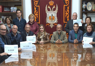 Las Cofradas de Vera reciben 54.000 euros de subvencin municipal