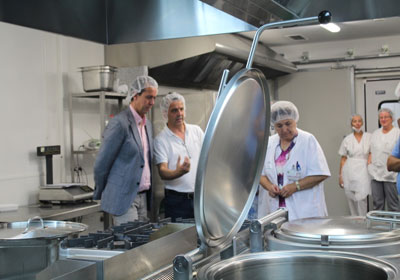 El Hospital Torrecrdenas remodela varias reas de Hospitalizacin y mejora el equipamiento de su Cocina