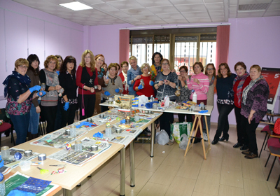 Talleres de decoracin navidea en el Centro de la Mujer