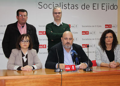 El PSOE de El Ejido exige la dimisin del alcalde ante la prxima apertura del juicio oral por sus presuntos delitos