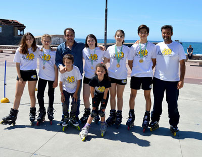 Los campeones andaluces de Patinaje Freestyle lucen sus medallas antes del Nacional