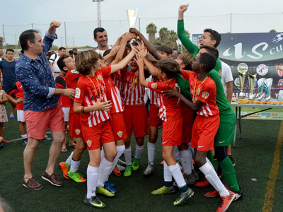 UDA y Sevilla, ganadores del I Torneo Ftbol Base Almera Sostenible UDC La Caada