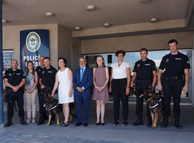 La Unidad Canina de la Polica Local de Vera presenta un vdeo para dar a conocer su labor