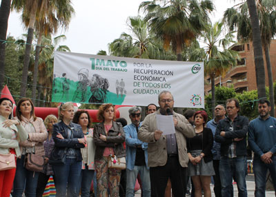 Ms de medio millar de personas arropan a CSIF Almera en la celebracin del 1 de mayo