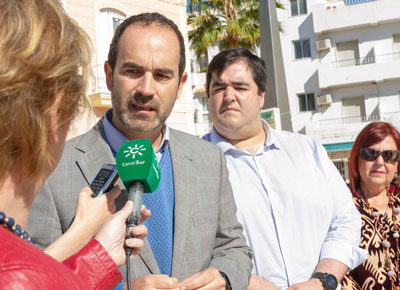 El PSOE carbonero exige la dimisin inmediata del concejal de Turismo por difundir vdeos de un sicario de Pablo Escobar