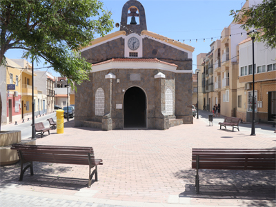 La remodelacin de la Plaza de la Iglesia y de la Torre de Balerma mejora la seguridad vial y la funcionalidad en ambos espacios 
