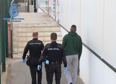 Detenidos dos de los responsables del traslado irregular de migrantes desde las costas de Marruecos en patera