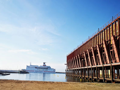 El Puerto de Almera inicia el ao con un aumento del 2,5% en el movimiento de pasajeros