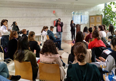 La Biblioteca de la Universidad acoge una exposicin que da visibilidad a mujeres escritoras espaolas