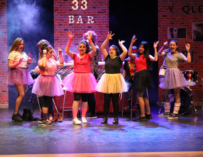 El taller de teatro musical interpreta con xito Mini Grease y La fuerza del destino