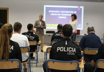 Formacin especializada al cuerpo de la Polica local de Vera dentro de las actuaciones del Pacto de Estado contra la Violencia de Gnero