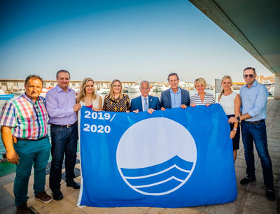 El Puerto de Roquetas recupera su bandera azul e iniciar en septiembre los trmites para construir la nueva Lonja