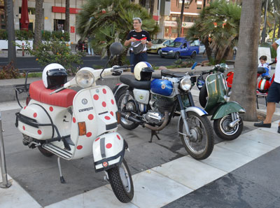 La historia de la motocicleta se pasea por #AlmeraenFeria en una exposicin