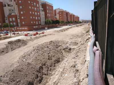 La Mesa del Ferrocarril denuncia la paralizacin de las obras de soterramiento del paso a nivel de el Puche