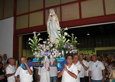 La Gloria celebra sus fiestas en honor a la Virgen de Lourdes este fin de semana