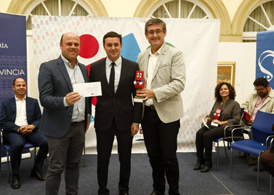 Ayuntamiento de Adra recibe un reconocimiento por su difusin de los valores deportivos