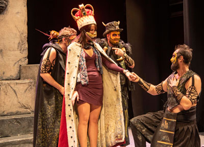 La tribu The Primitals conquista el Teatro Apolo con la percusin vocal y el humor