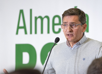 El lder del PSOE de Almera critica que el presidente de la Junta de Andaluca an no se haya reunido con el sector agrcola