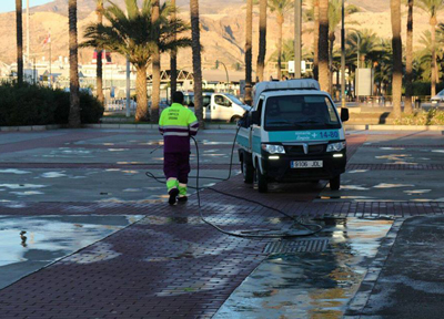USO denuncia que los trabajadores de la limpieza viaria de Almera no disponen de EPI (Equipo de Proteccin Individual)
