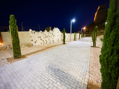 Noticia de Almería 24h: La Alcazaba y La Hoya mejoran con iluminación eficiente, para realzar este espacio ganando además en seguridad
