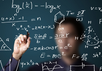El Grado de Matemticas se especializa para mejorar el futuro laboral de sus estudiantes