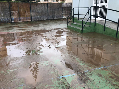 El PSOE exige el arreglo del problema de acumulacin de agua y suciedad en las aulas prefabricadas del CEIP Arco Iris 