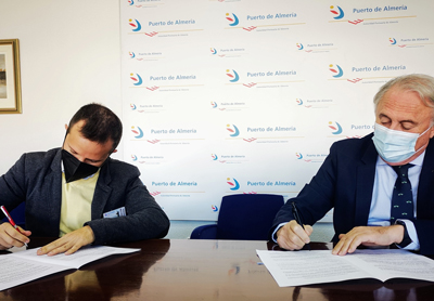La Autoridad Portuaria de Almera y Transformaciones y Embalses Parra firman el contrato de obras del faro de Mojcar