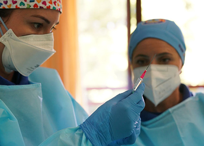 CCOO valora positivamente el plan de vacunaciones del Complejo Hospitalario Torrecrdenas