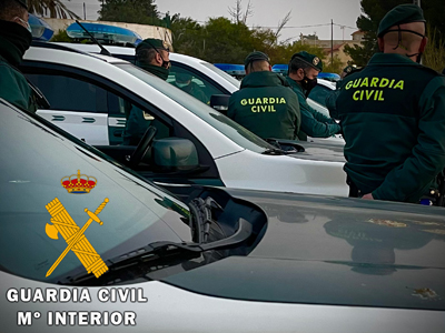 La Guardia Civil detiene al autor de cuatro robos y un hurto en el interior de vehculos en Njar   