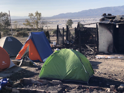 Diego Crespo: Una semana despus del incendio contina el abandono a las 500 personas afectadas