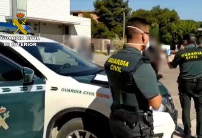 La Guardia Civil detiene a dos personas como autoras de un delito de trfico de drogas en Balerma-El Ejido
