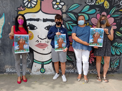 El Ayuntamiento entregar 1.350 agendas escolares a los alumnos del IES Carmen de Burgos con la imagen ganadora del Concurso del Da de la Mujer