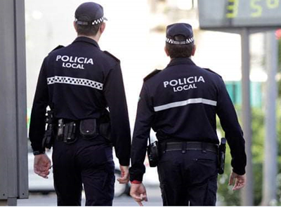 La Polica Local de Roquetas de Mar atendi en 2021 cerca de 11.000 avisos telefnicos en coordinacin con el servicio 112